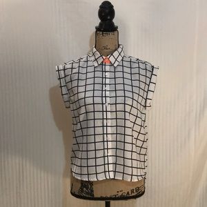 •BUNDLE ONLY • F21 HIGH LOW TOP